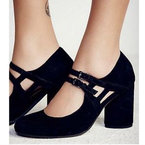 Jeffrey Campbell Suede shoes